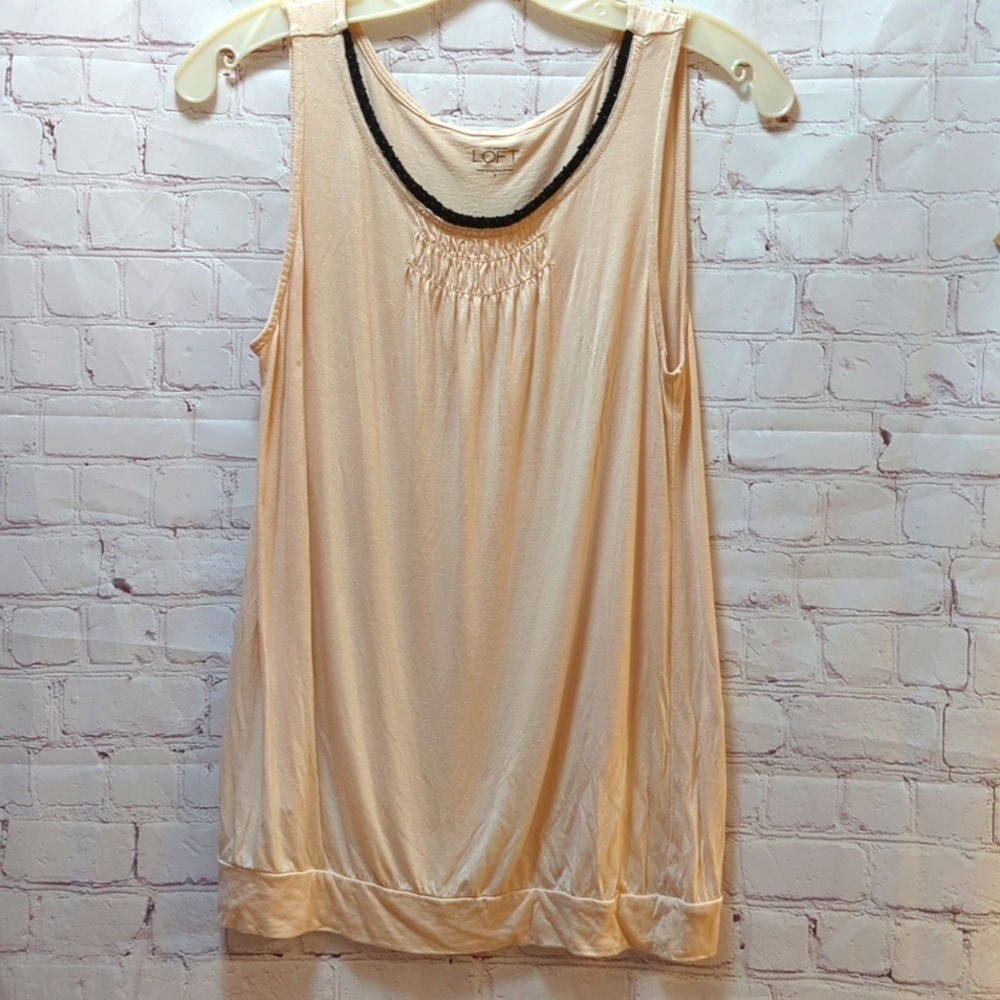 Loft light pink peach black trim‎ sleeveless top blouse small